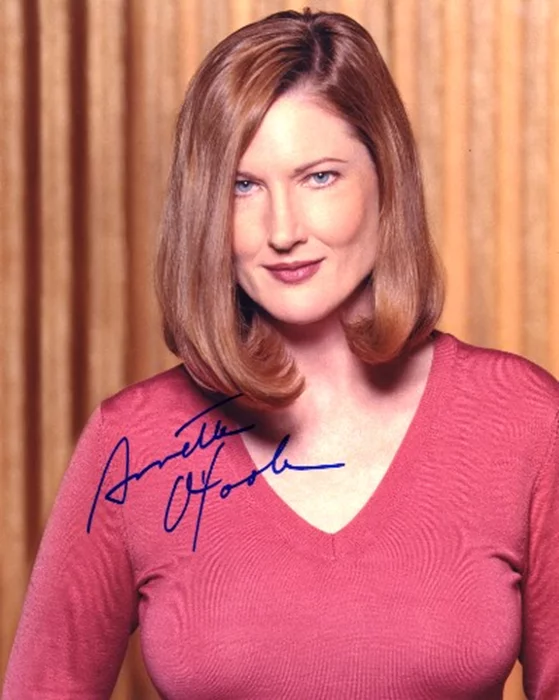 Annette O'Toole autograph