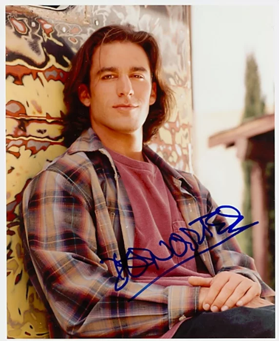 Dan Cortese autograph