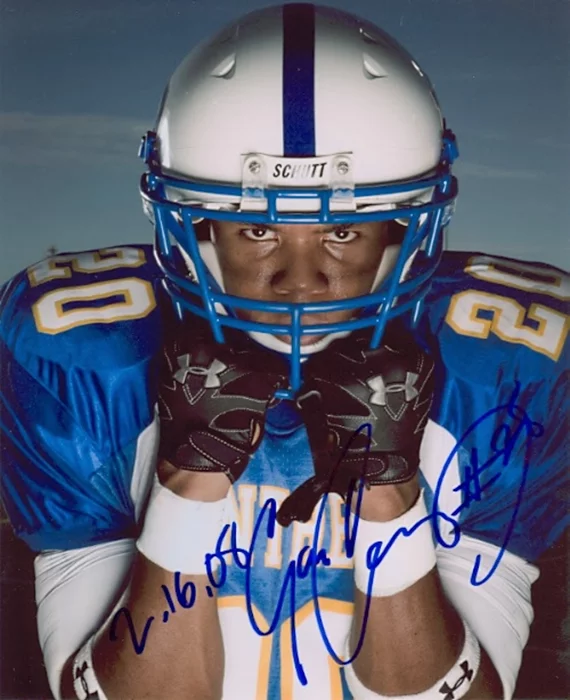 Gaius Charles autograph