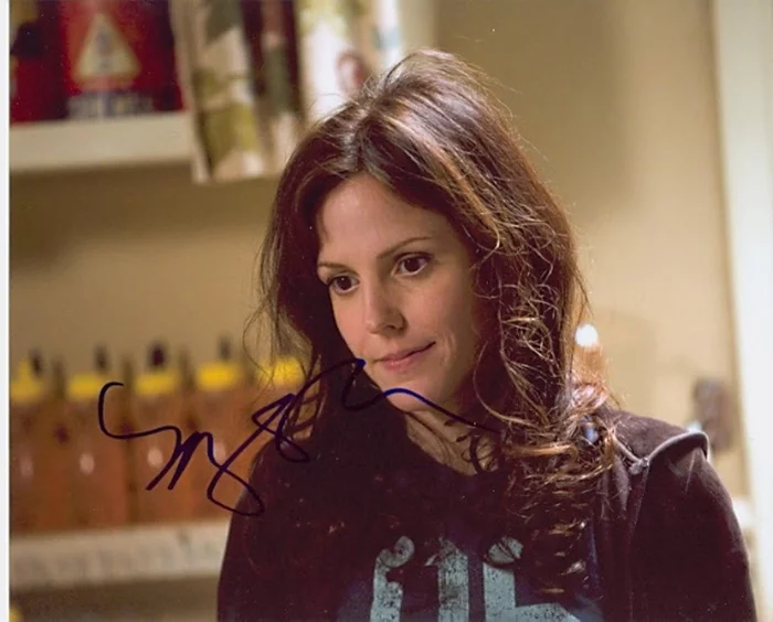 Mary Louise Parker autograph