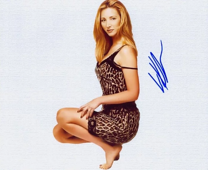 Lisa Kudrow autograph