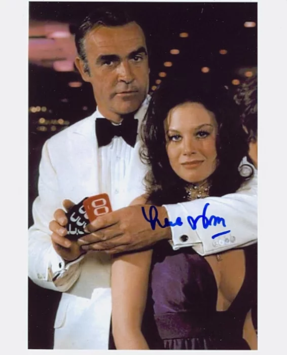 Lana Wood autograph