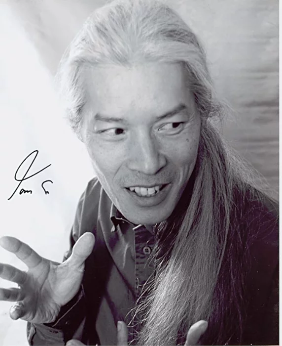 Tom So autograph