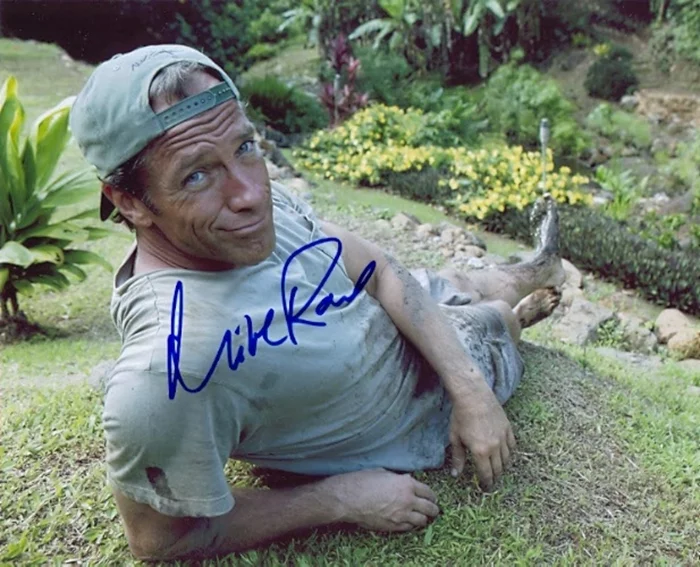 Mike Rowe autograph