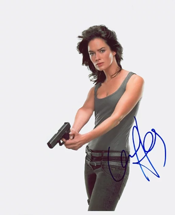 Lena Headey autograph