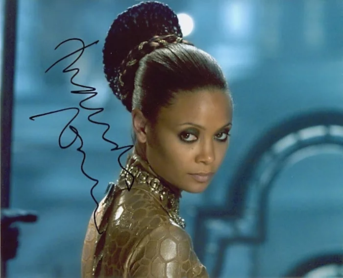 Thandie Newton autograph