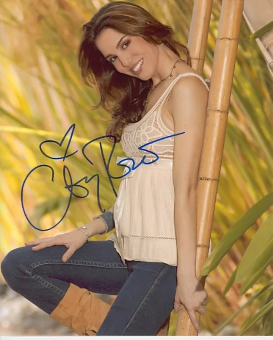 Christy Carlson Romano autograph