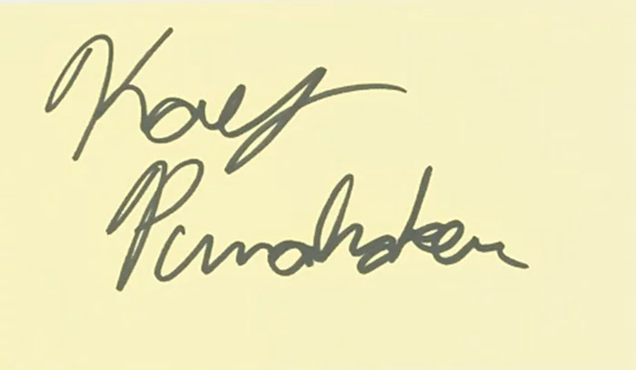 Kay Panabaker autograph