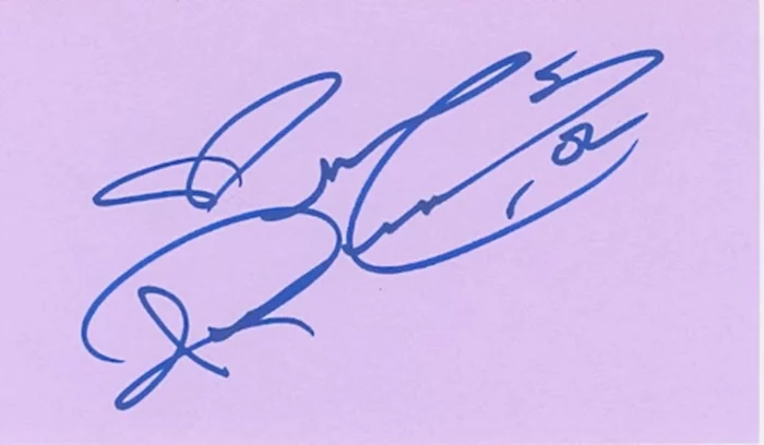JoDee Messina autograph