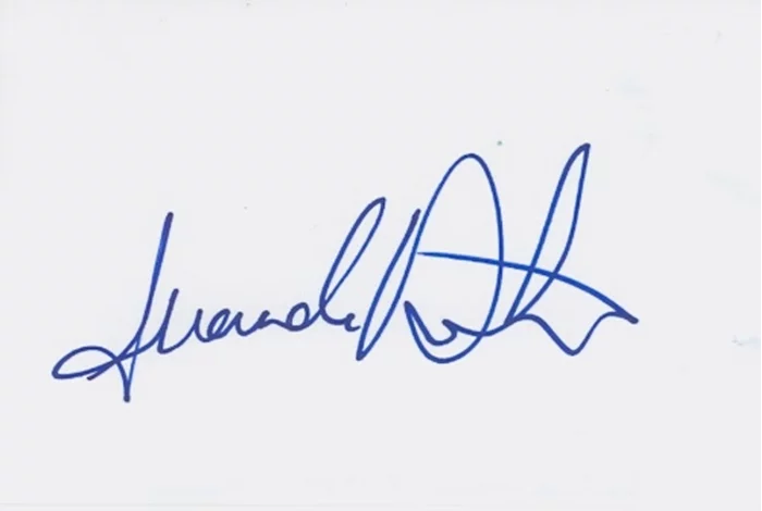 Amanda Detmer autograph