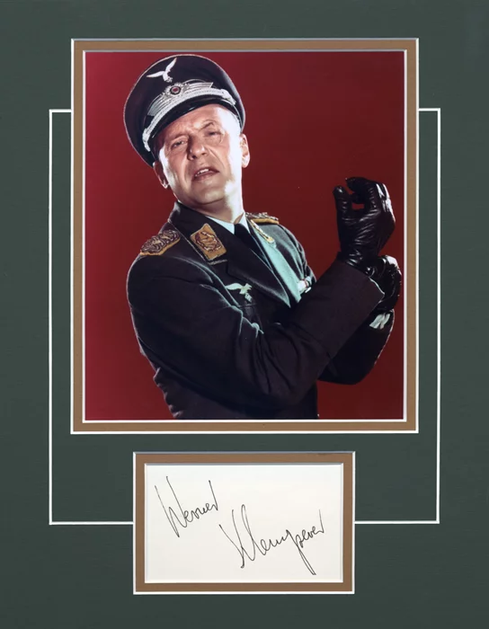 Werner Klemperer autograph