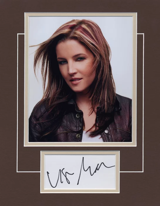 Lisa Marie Presley autograph