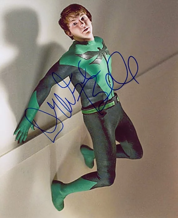 Drake Bell autograph