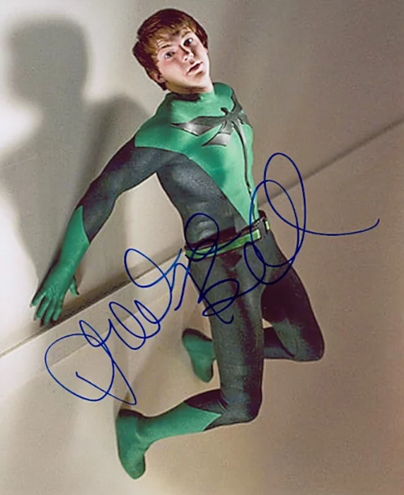 Drake Bell autograph