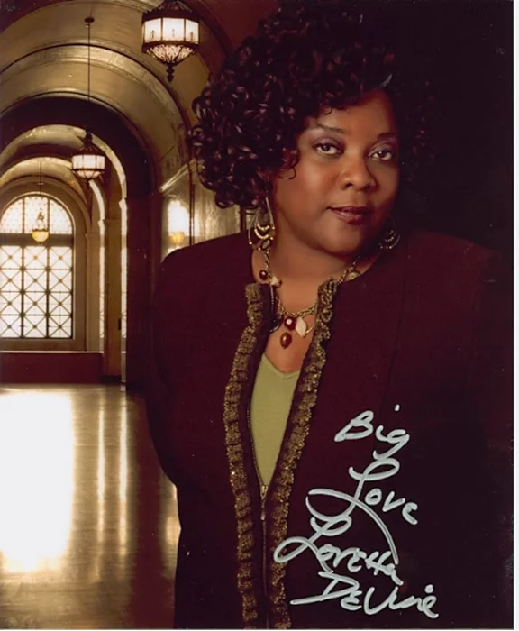 Loretta Devine autograph