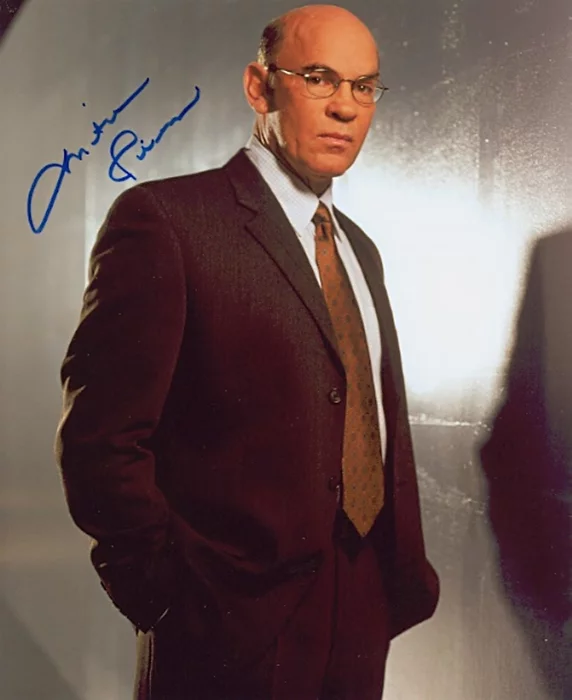 Mitch Pileggi autograph