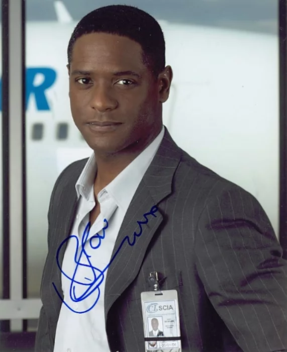 Blair Underwood autograph