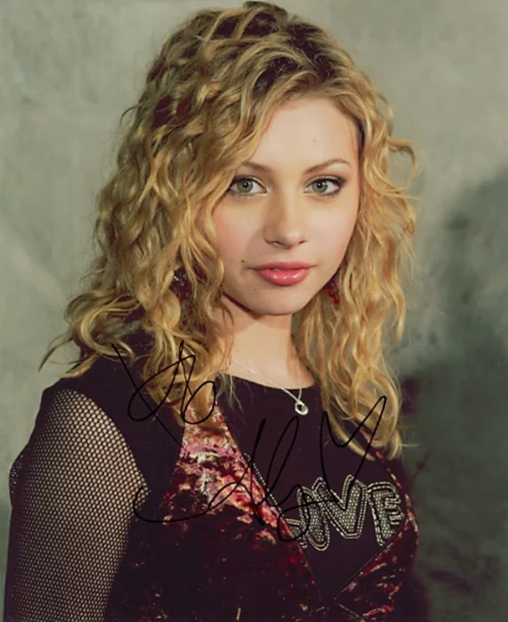 Aly Michalka autograph