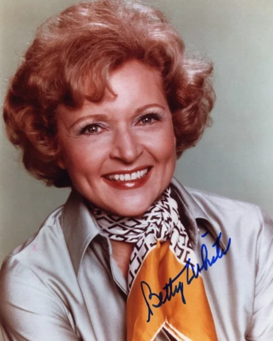 Betty White autograph