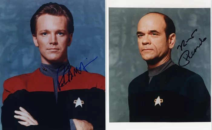 Star Trek: Voyager autograph