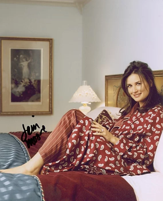 Demi Moore autograph