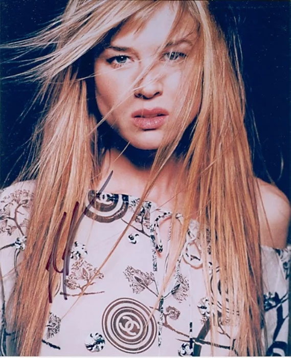 Renee Zellweger autograph