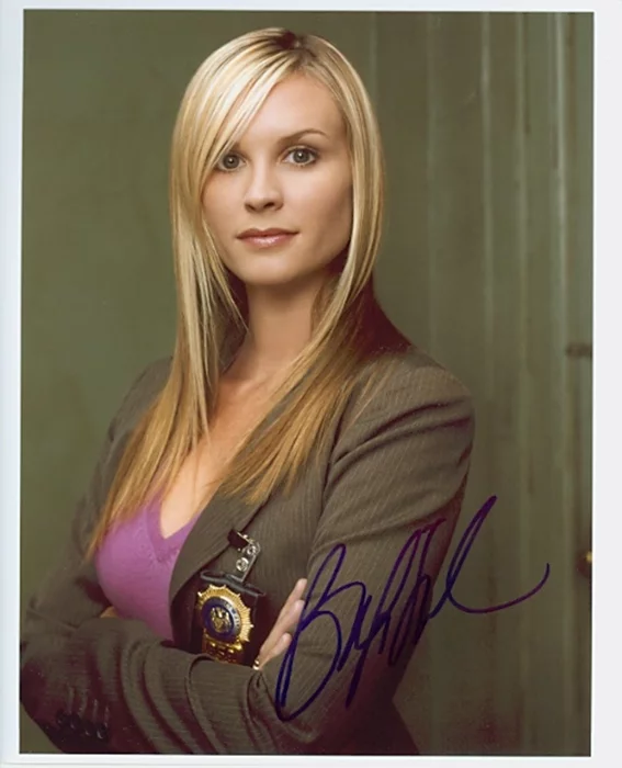 Bonnie Somerville autograph