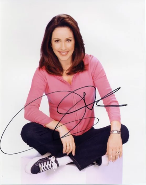 Patricia Heaton autograph