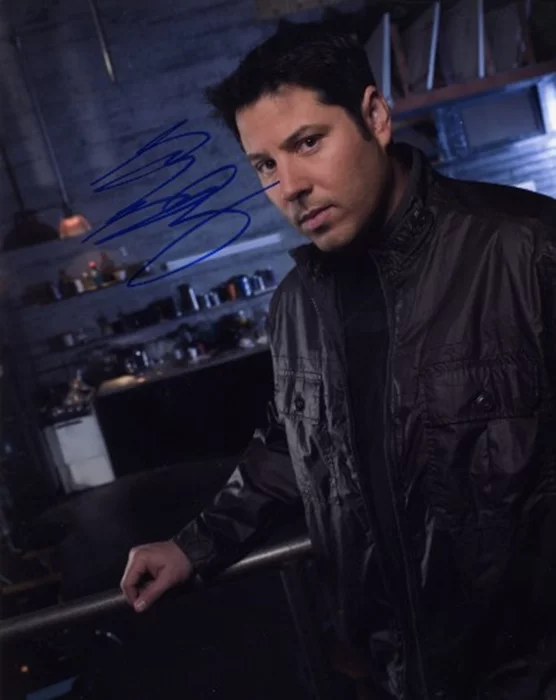 Greg Grunberg autograph