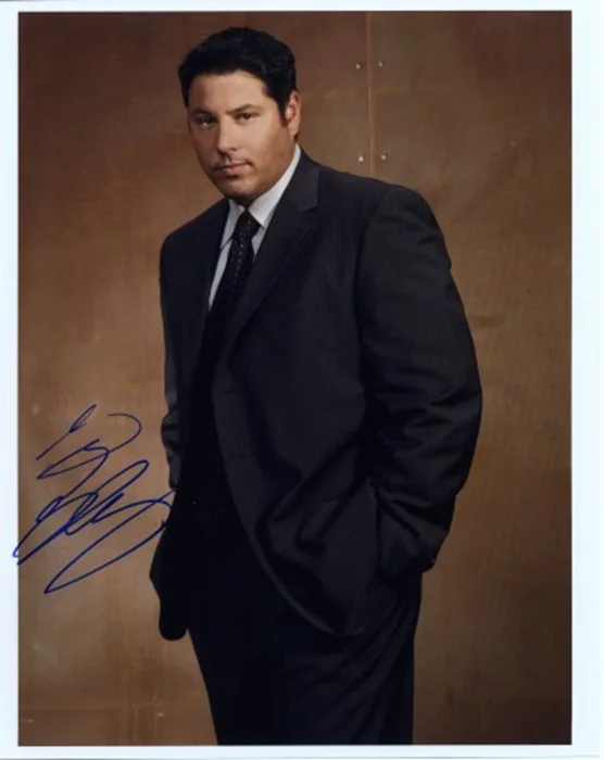 Greg Grunberg autograph