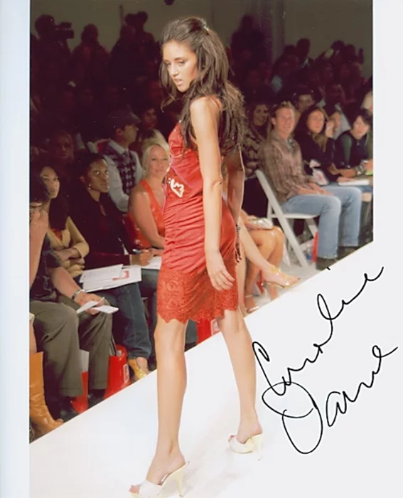 Caroline D'Amore autograph