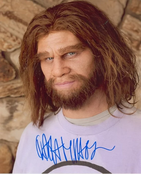 Dash Mihok autograph