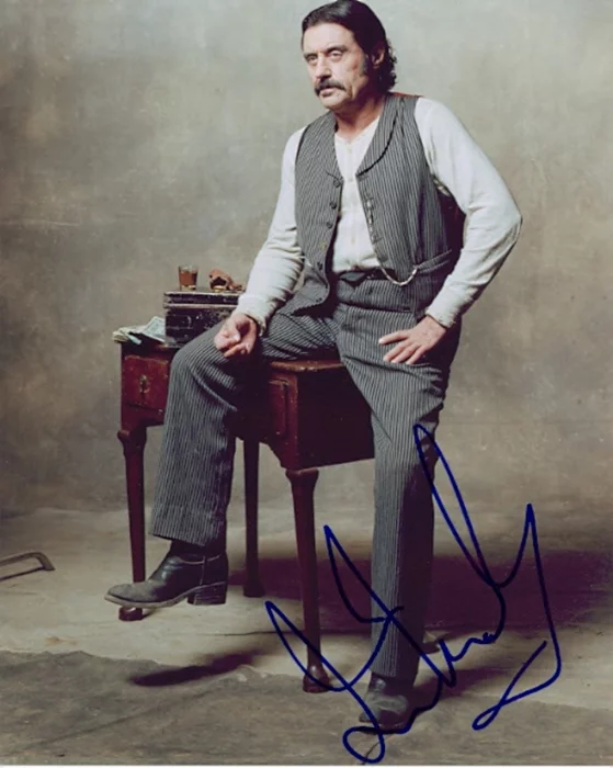 Ian McShane autograph