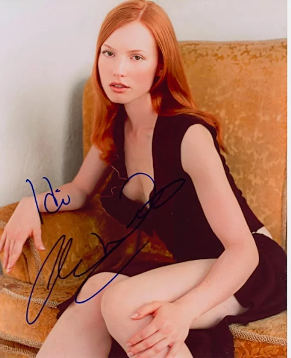 Alicia Witt autograph
