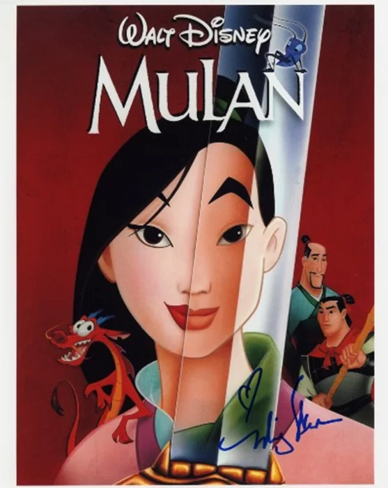Ming-Na Wen autograph