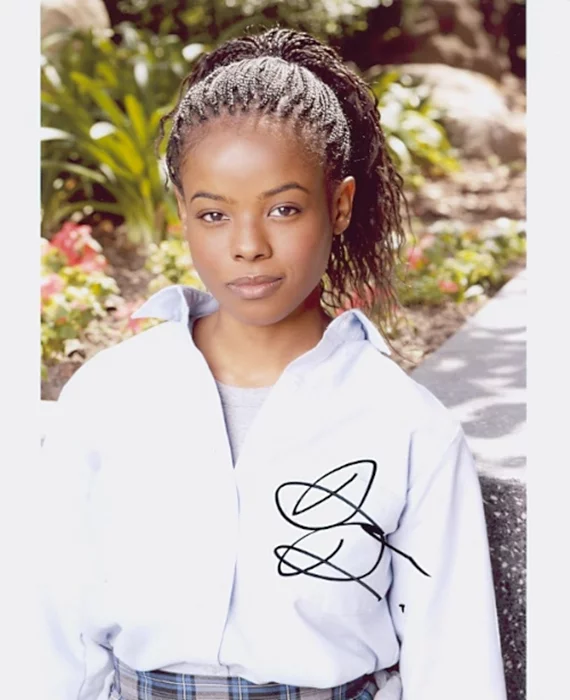 Dana Davis autograph
