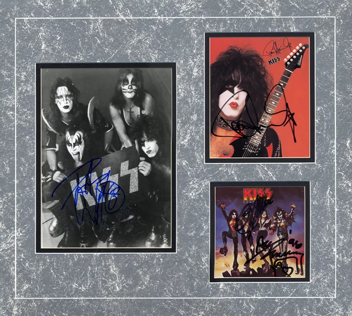 Kiss autograph