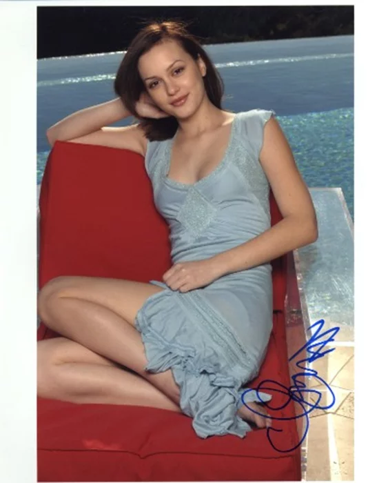 Leighton Meester autograph