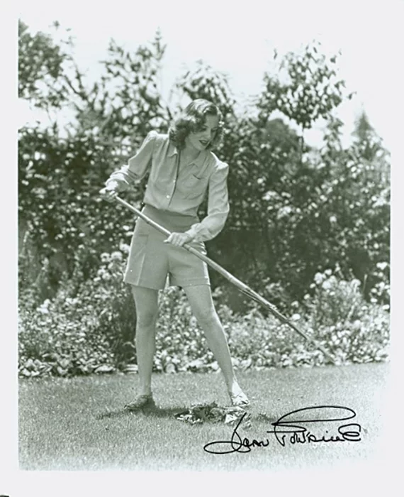 Joan Fontaine autograph