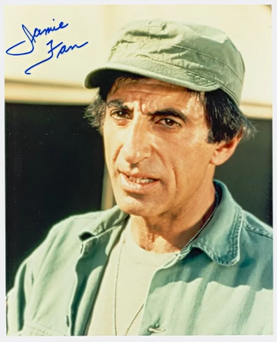 Jamie Farr autograph
