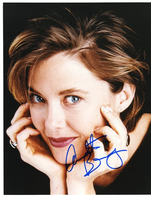 Annette Bening autograph