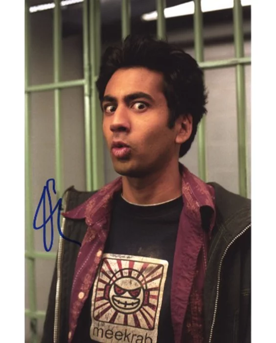 Kal Penn autograph