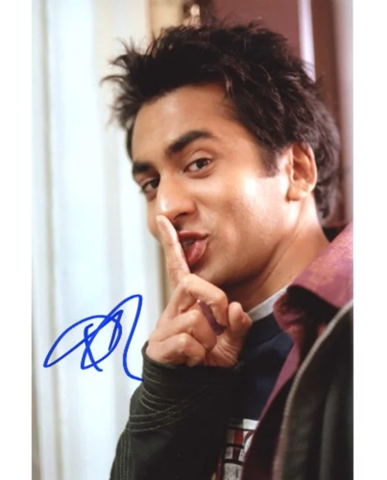 Kal Penn autograph
