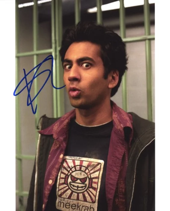 Kal Penn autograph