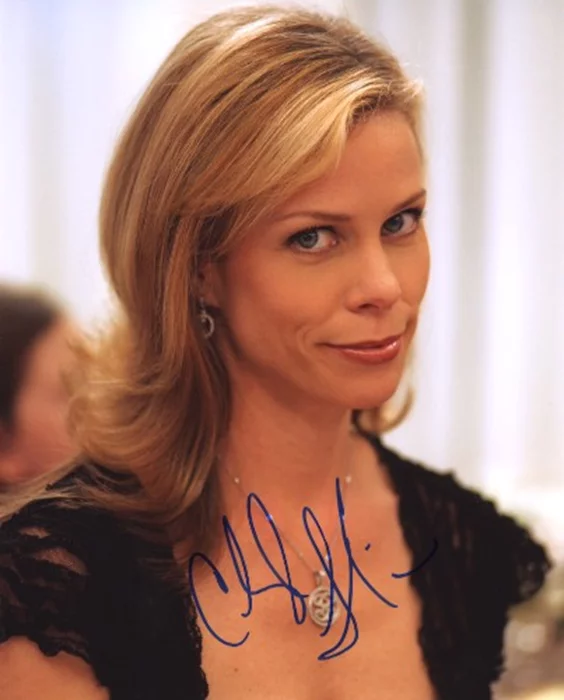 Cheryl Hines autograph
