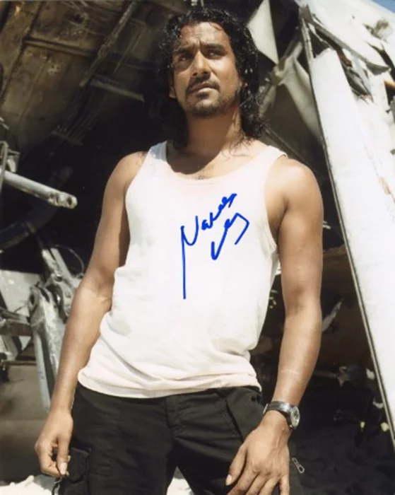 Naveen Andrews autograph