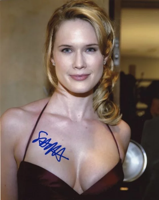 Stephanie March autograph