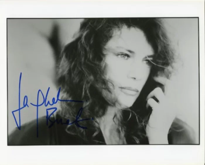 Jacqueline Bisset autograph