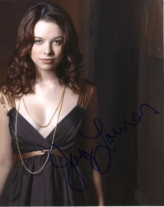 Joy Lauren autograph