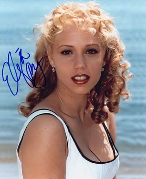 Elizabeth Berkley autograph
